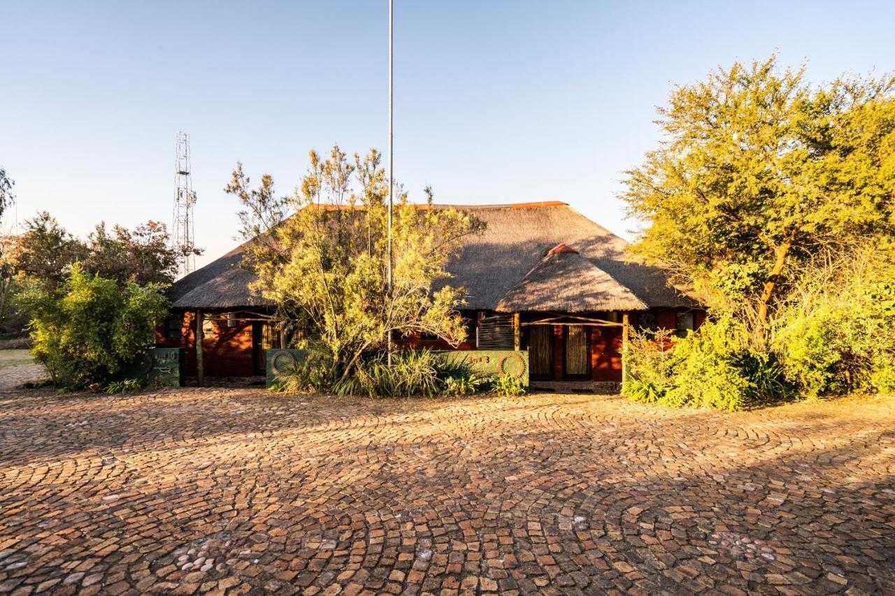 Hakunamatata Lodge & Health Spa/ Wedding & Conference Venue 물더스드리프트 외부 사진